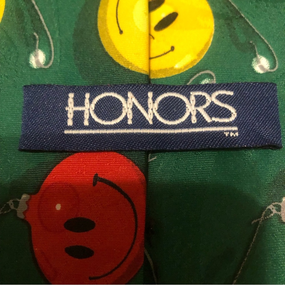 HONORS Holiday Christmas Men’s Tie. - Picture 3 of 6